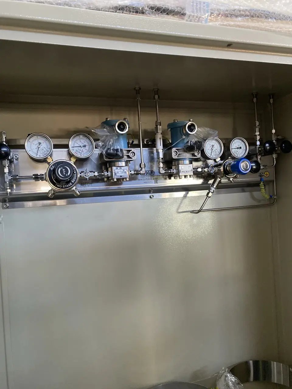 Монтаж оборудования и сетей технических газов для сварочного участка промышленного предприятия