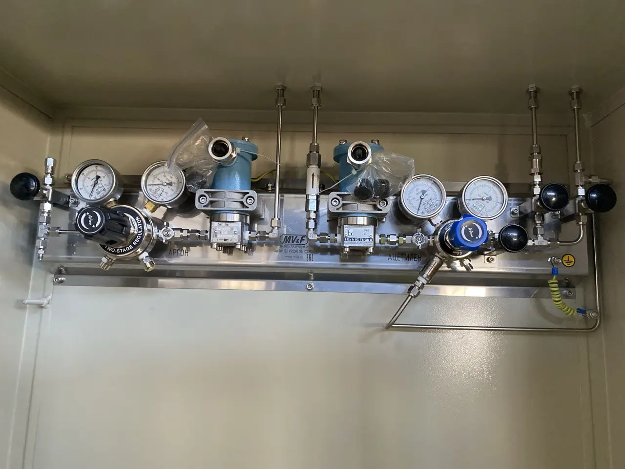 Монтаж оборудования и сетей технических газов для сварочного участка промышленного предприятия